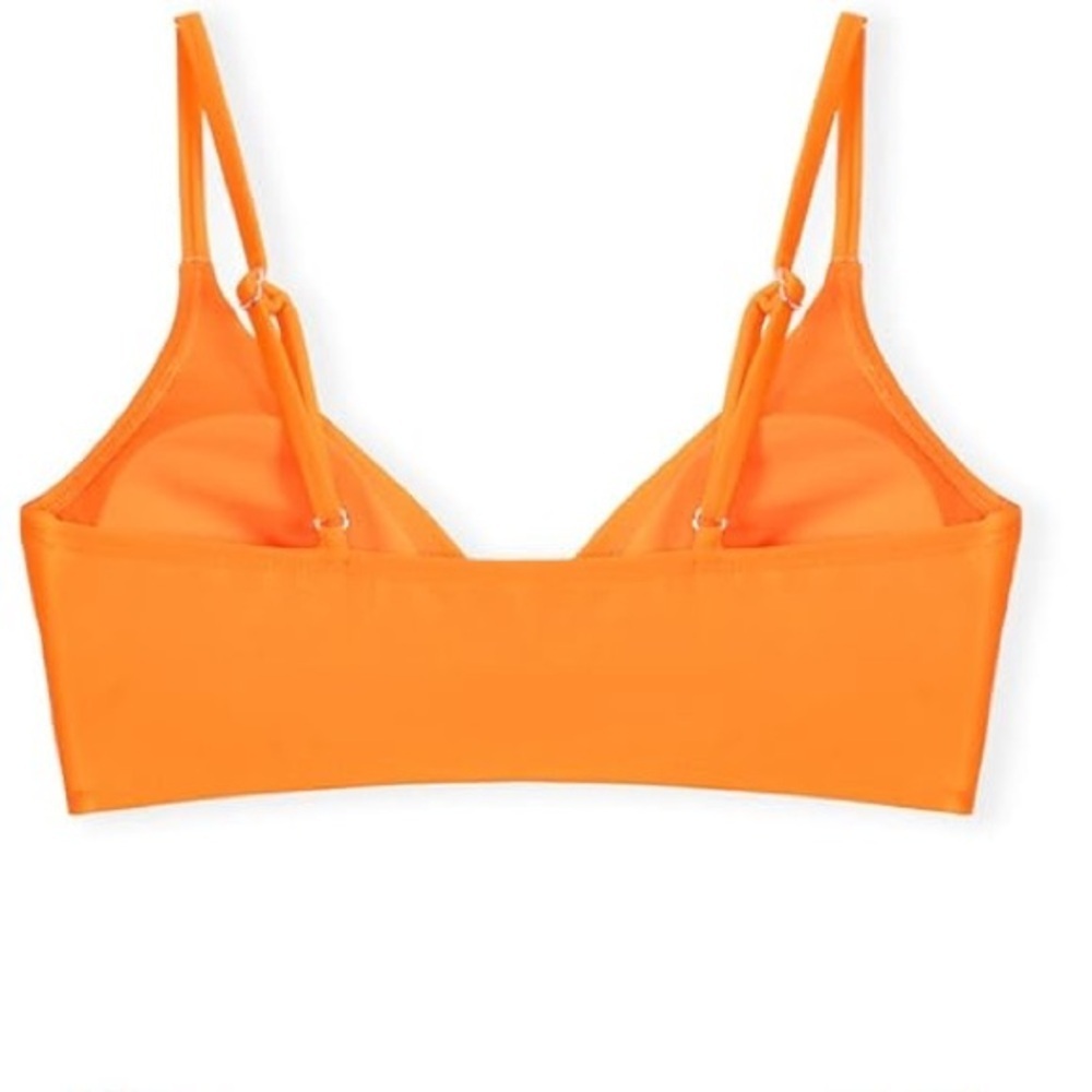 Ready for Sun! NWT CUPSHE Women's New High-Waisted Bikini Set - Medium | V-Neck - Picture 12 of 12